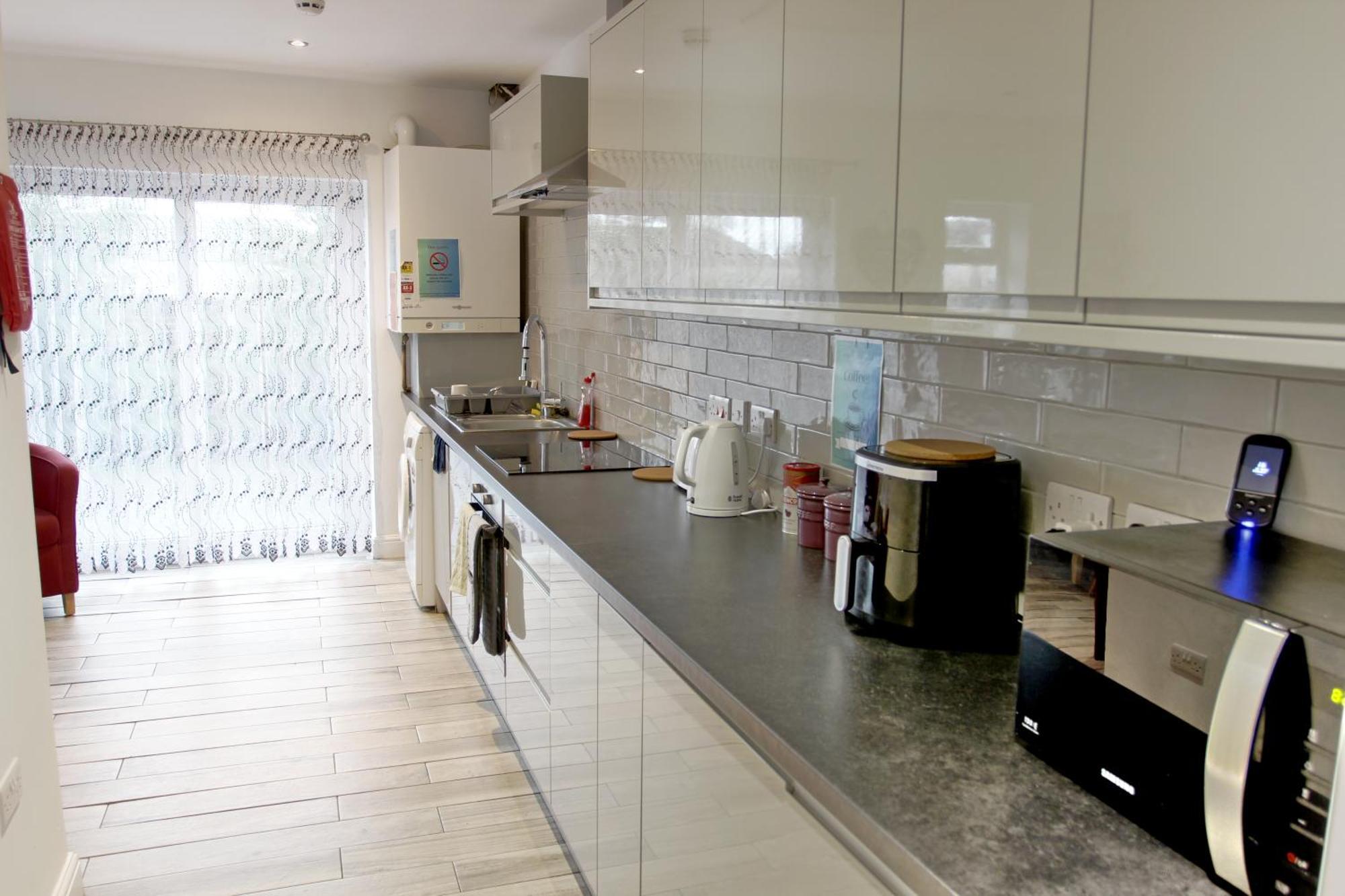 House Share With Few Ensuite Rooms Near Southmead 布里斯托 外观 照片