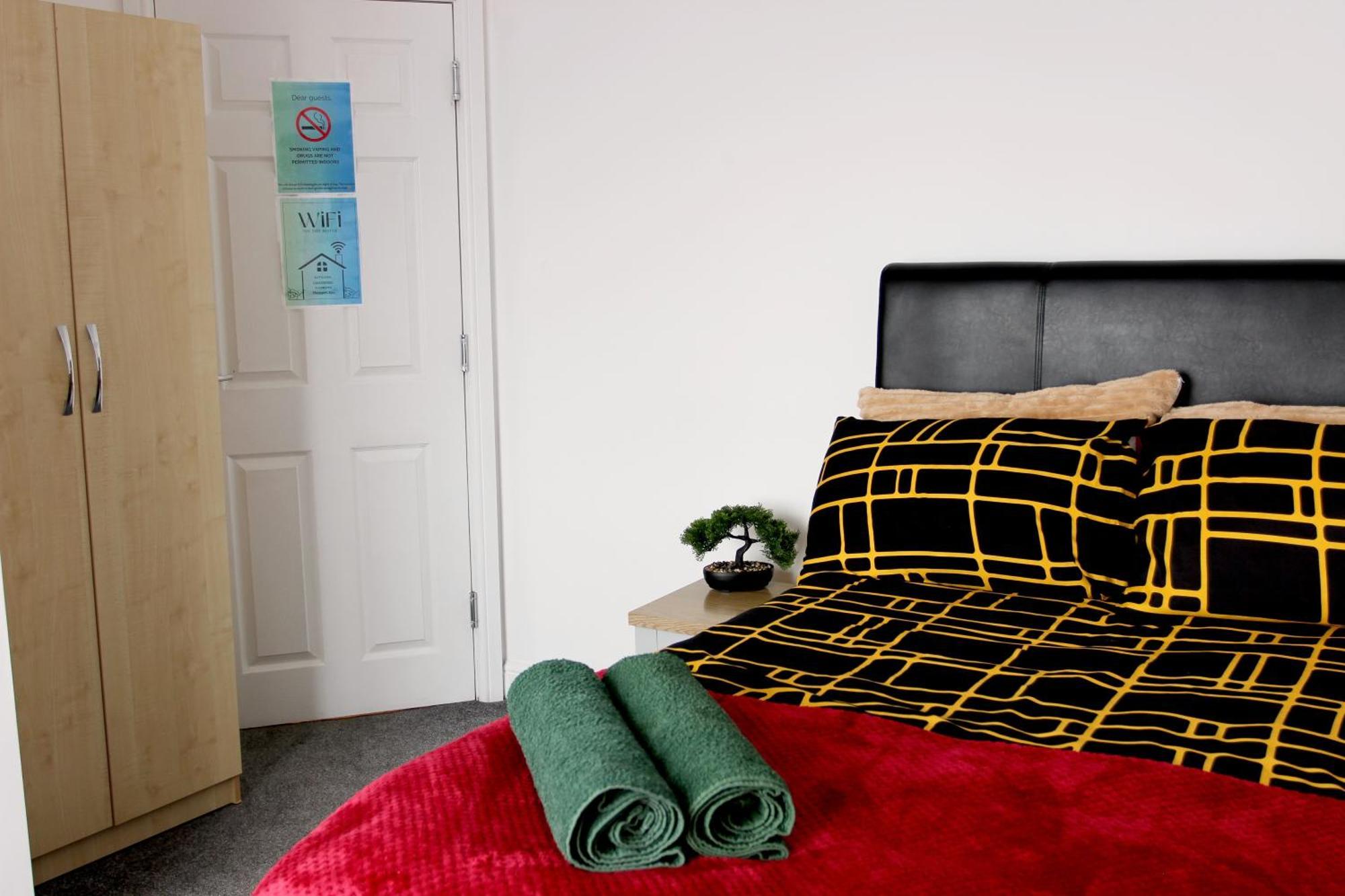 House Share With Few Ensuite Rooms Near Southmead 布里斯托 外观 照片