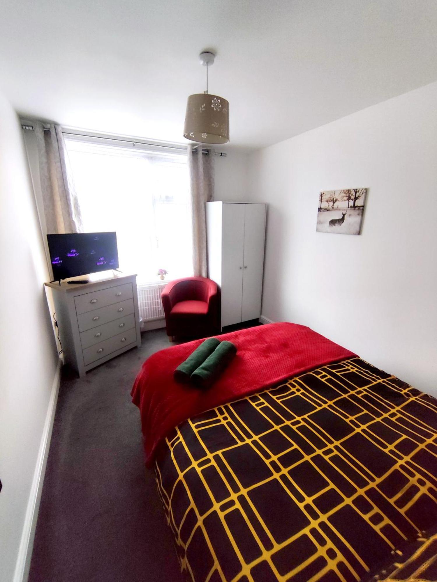 House Share With Few Ensuite Rooms Near Southmead 布里斯托 外观 照片
